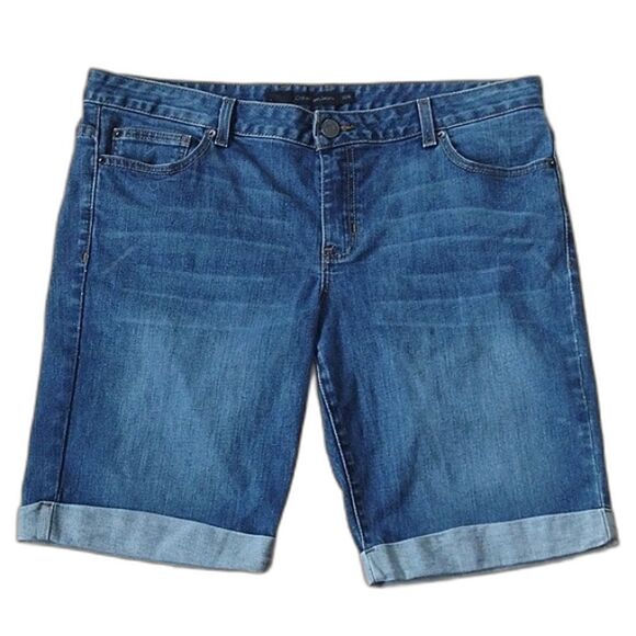 Calvin Klein Pants - Calvin Klein Cuffed Bermuda 5 Pocket Jean Shorts Size 33